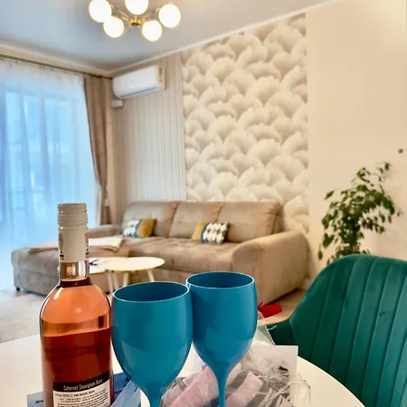 Lejlighed Aqua Vista Queens 2 Mobilat Lux Langa Infinity Parcare Privata Năvodari