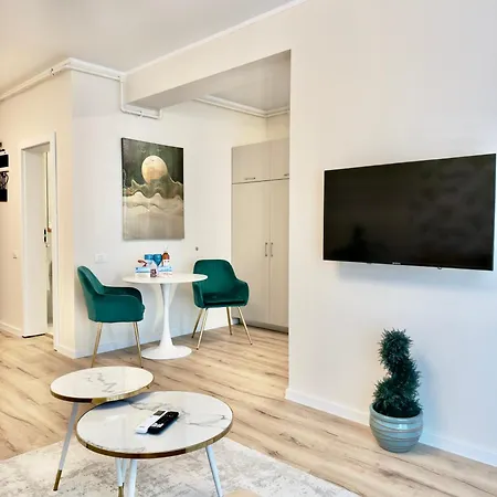 Aqua Vista Queens 2 Mobilat Lux Langa Infinity Parcare Privata