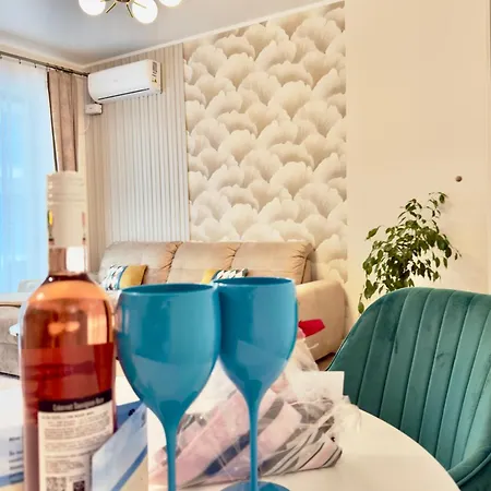Apartmán Aqua Vista Queens 2 Mobilat Lux Langa Infinity Parcare Privata Năvodari